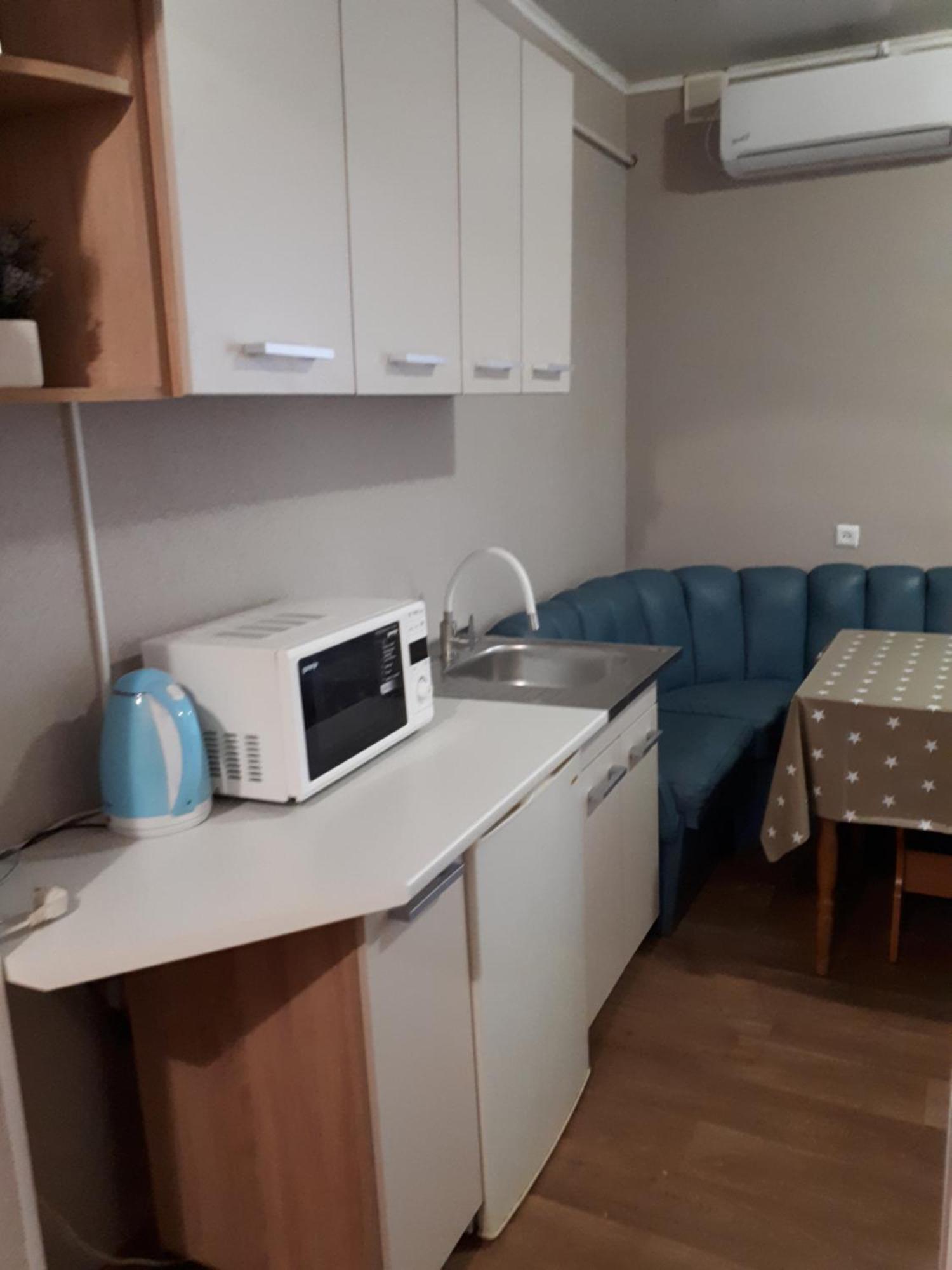 Hotel Gostynnyi Dvir Sharhorod المظهر الخارجي الصورة