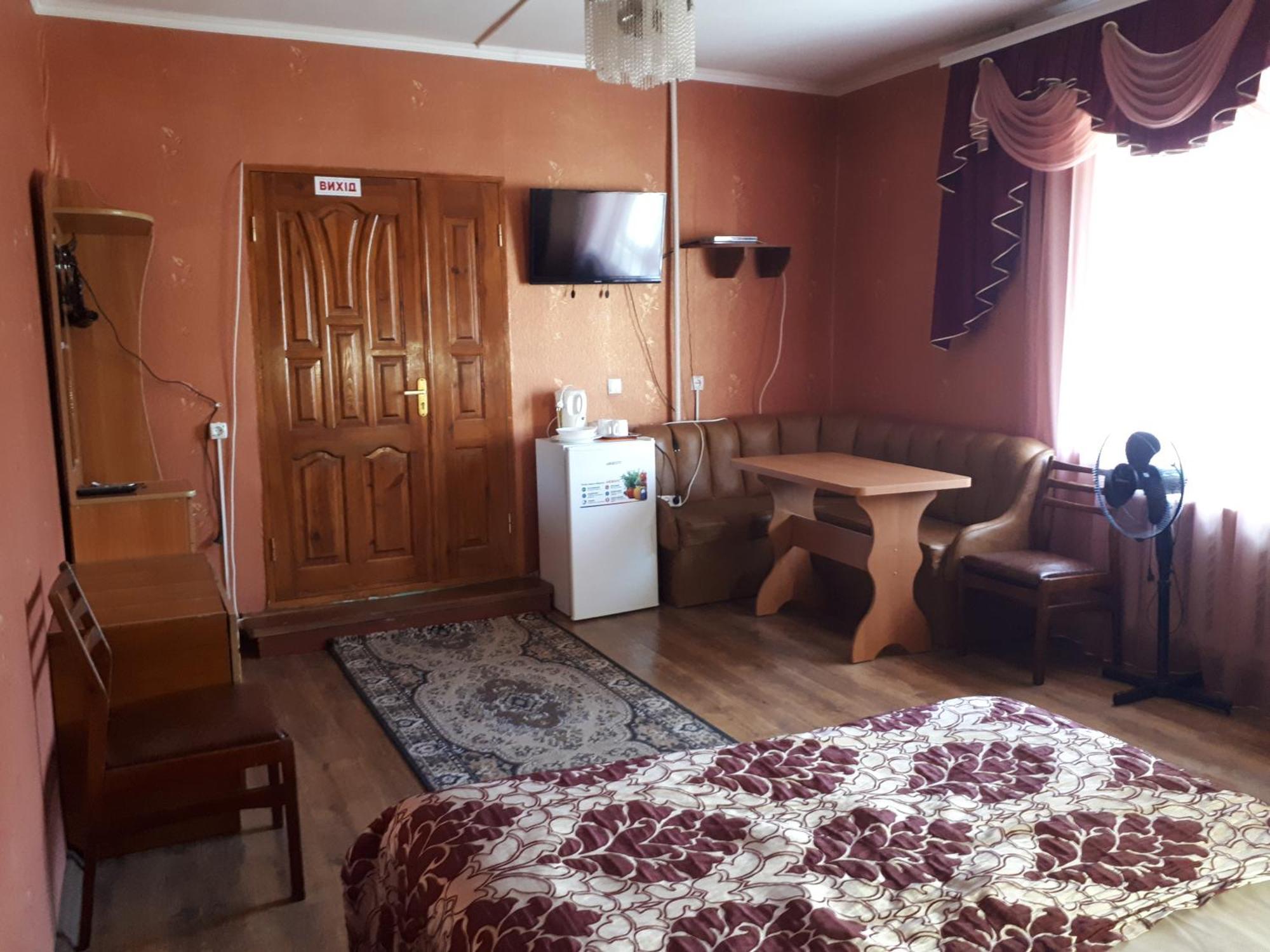 Hotel Gostynnyi Dvir Sharhorod المظهر الخارجي الصورة