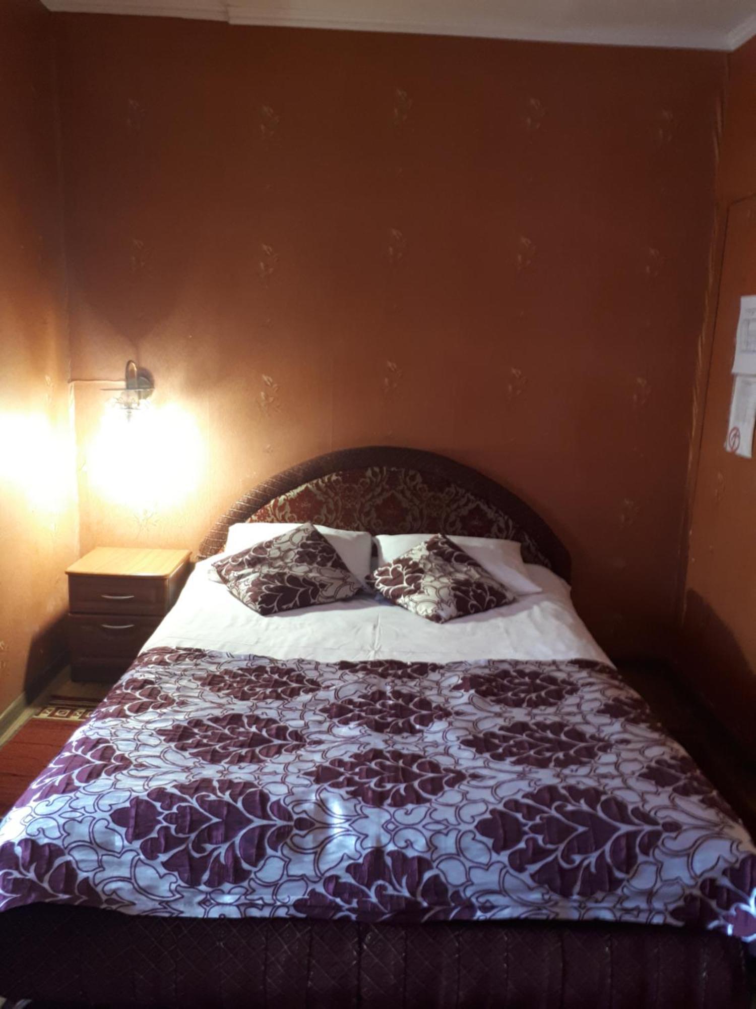 Hotel Gostynnyi Dvir Sharhorod المظهر الخارجي الصورة