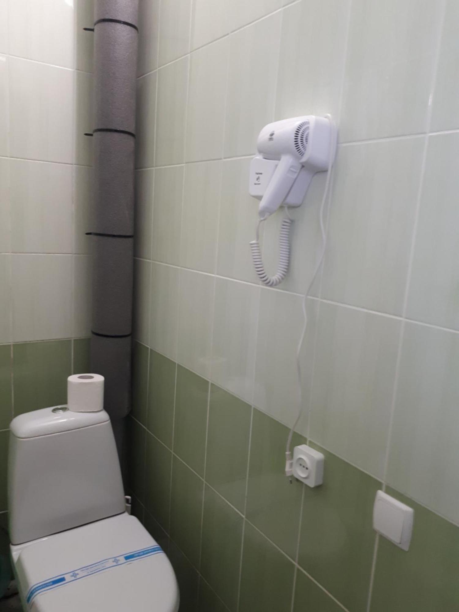 Hotel Gostynnyi Dvir Sharhorod المظهر الخارجي الصورة