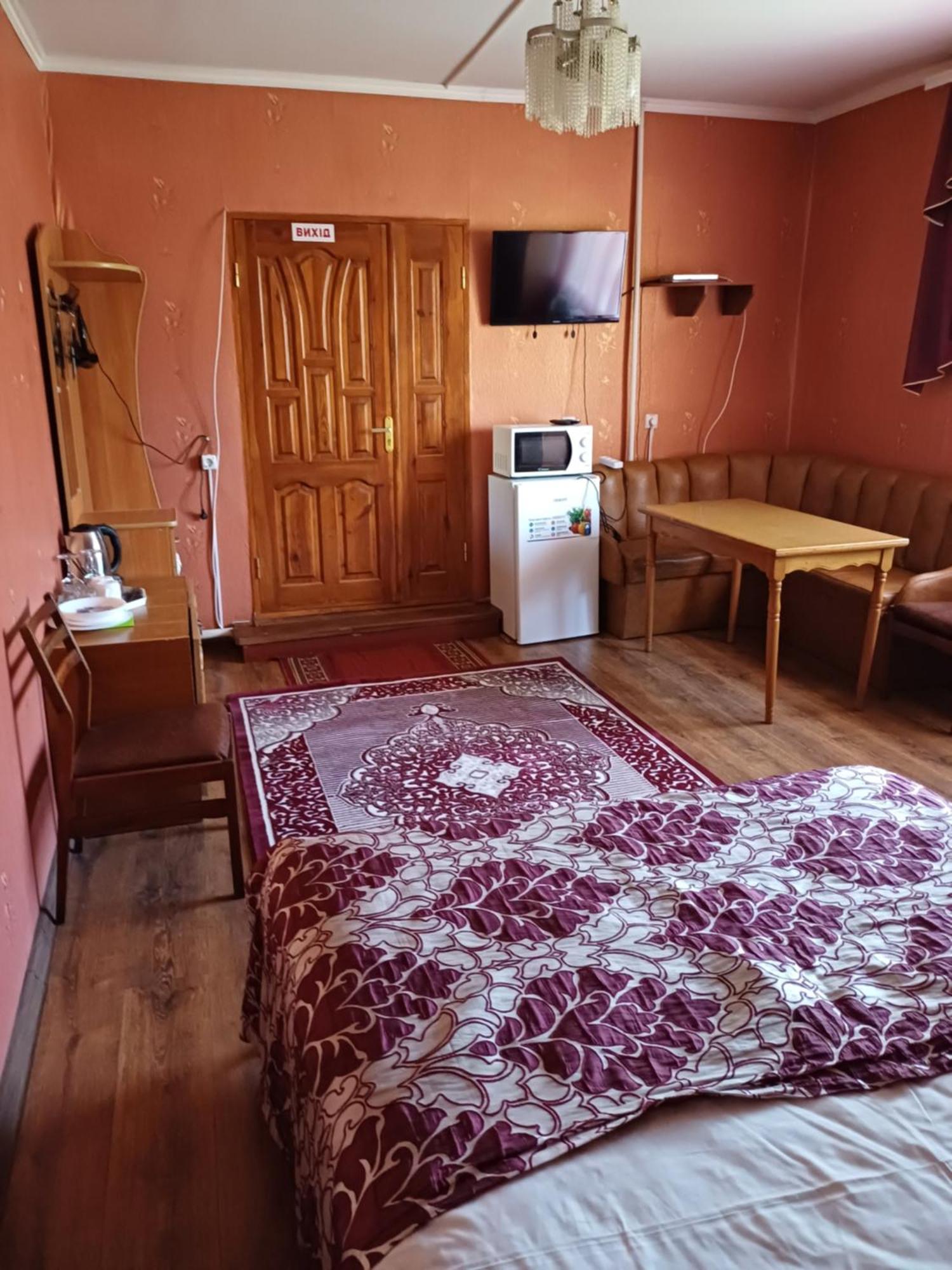 Hotel Gostynnyi Dvir Sharhorod المظهر الخارجي الصورة