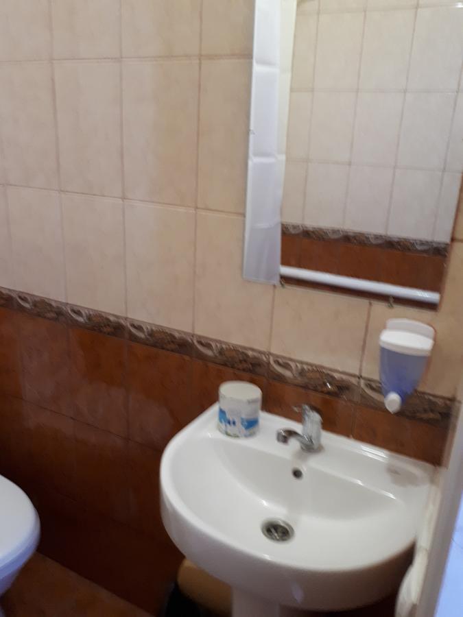 Hotel Gostynnyi Dvir Sharhorod الغرفة الصورة