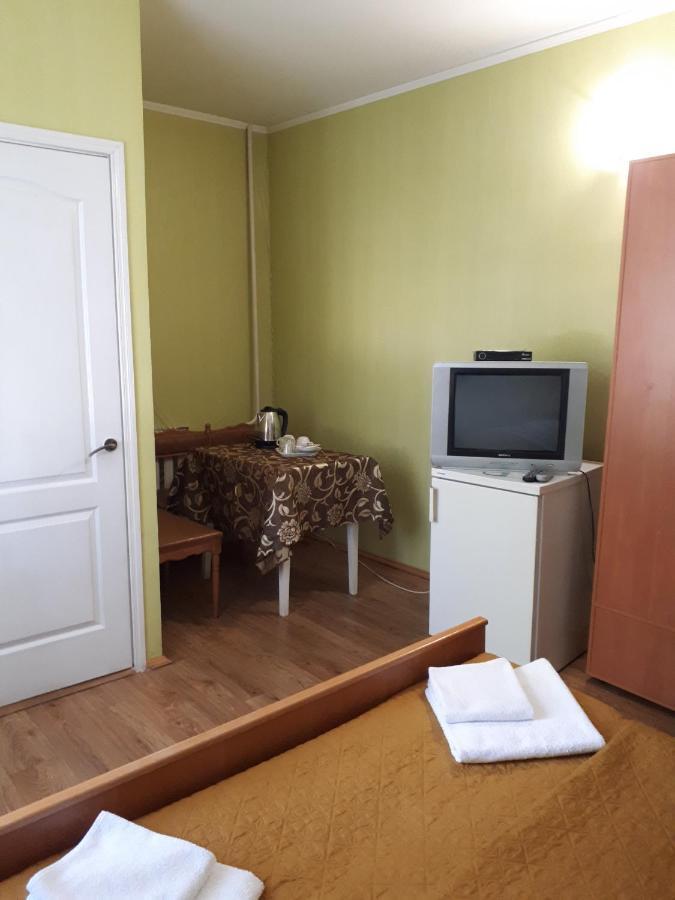 Hotel Gostynnyi Dvir Sharhorod المظهر الخارجي الصورة